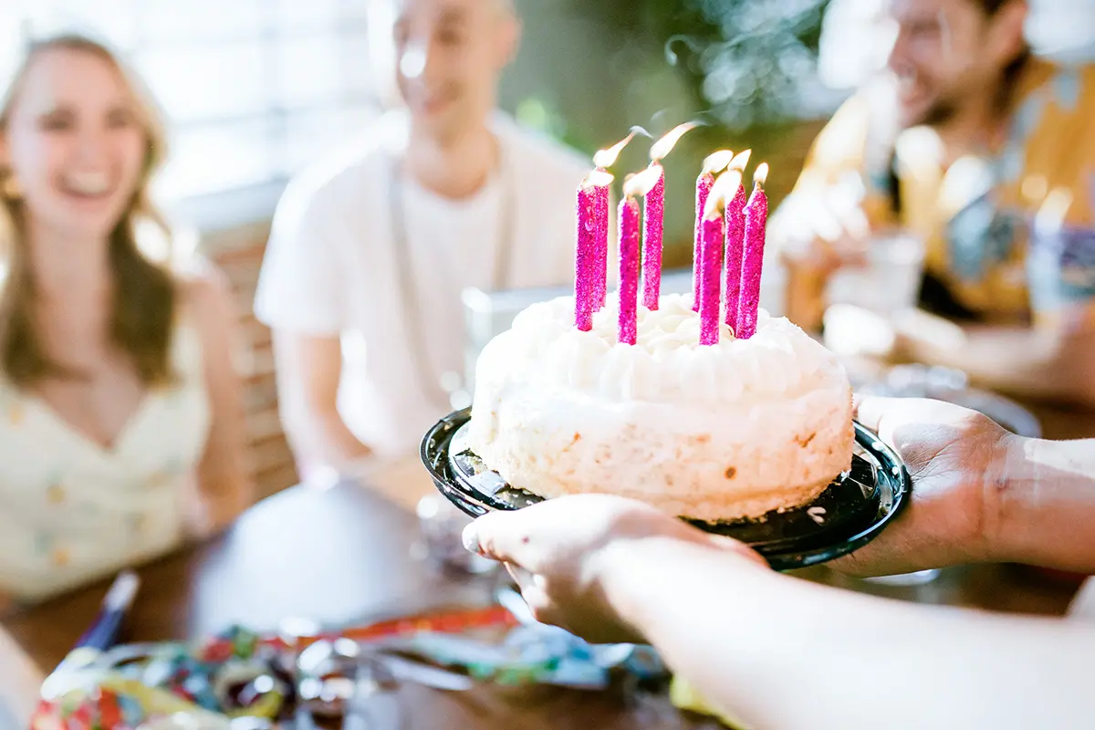 birthday cake for weddings & special occasions