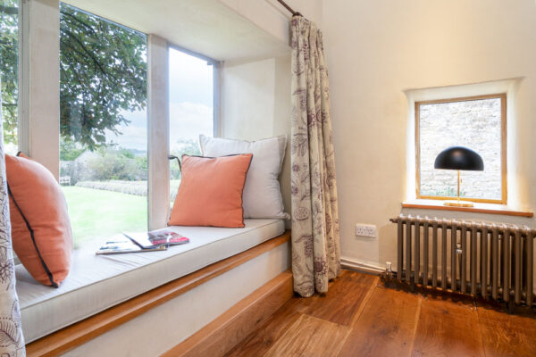 window seat in a Large self catering house The Malthouse near Bath in Norton St Philip